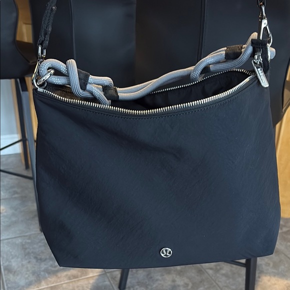 lululemon athletica Handbags - lululemon athletica Black Shoulder Bag